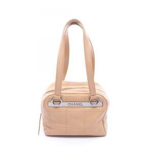 CHANEL Cream Leather Bag